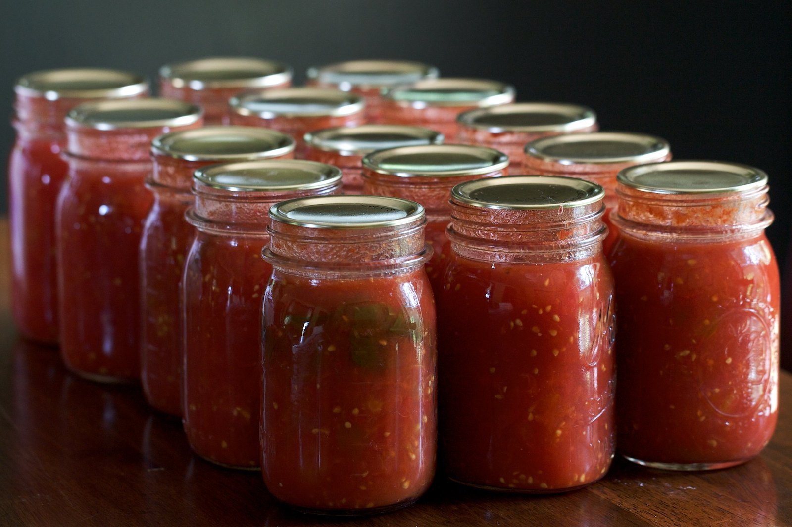 Fall Preserves for a Colorful Table: Tips for Canning Creatively